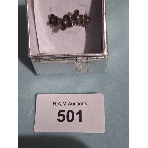 501 - Boxed Vintage 925 Silver Ring