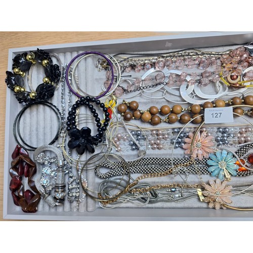 127 - Large Tray of Fashion and Vintage Jewellery To Include Bangles, Bracelets and Necklaces (Tray Not In... 