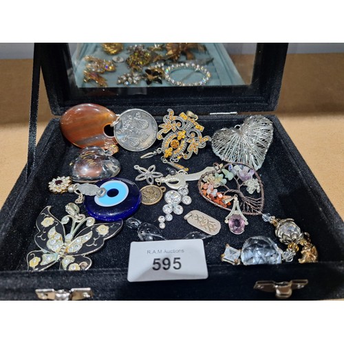 Lot 595       