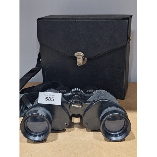 Lot 585       