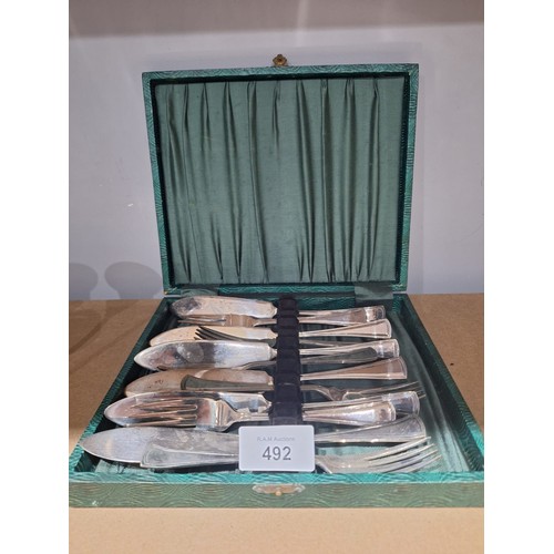 492 - Vintage EPNS Cased Knives and Forks
