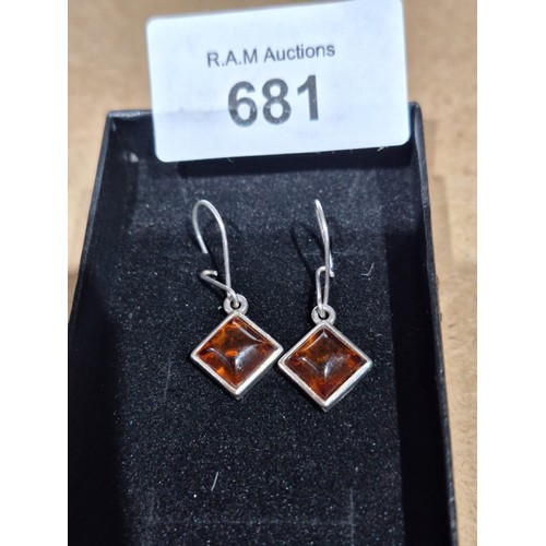 Lot 681       