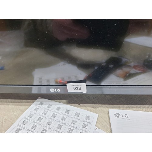 628 - LG AKB 76037605 44