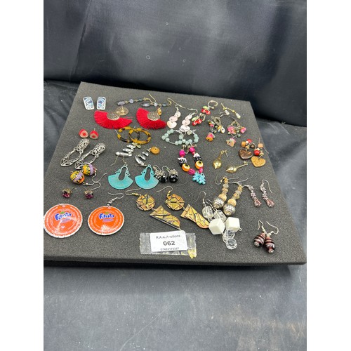 Lot 62        