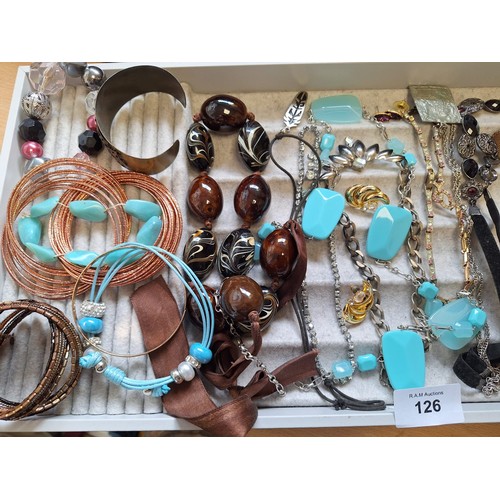 Lot 126       