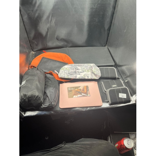 88 - Various Fashion and Vintage Bags x10