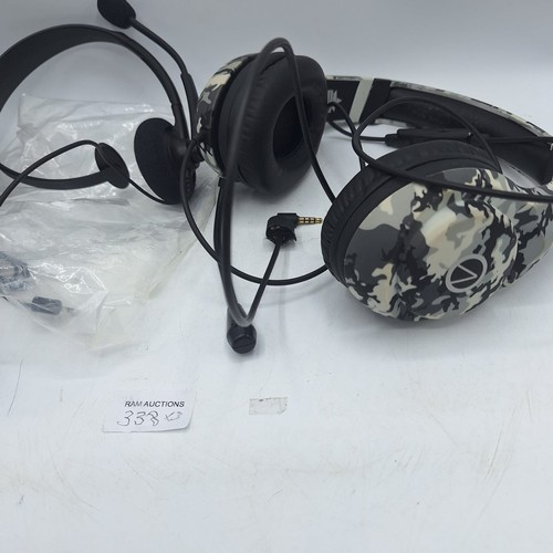 338 - GAMING HEADPHONES AND LEADS X3