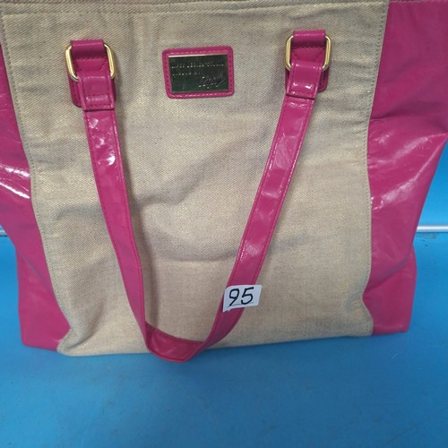 95 - Lipsy Design Studio London NW1 Has Badge and Label