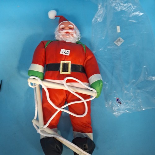 120 - Climbing Santa