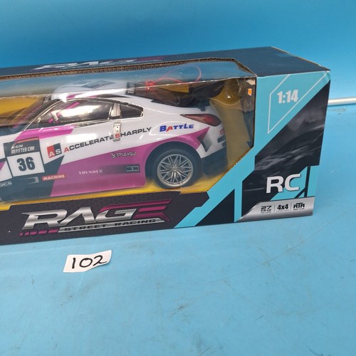 102 - Remote Control Racing Car