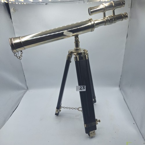 23 - Telescope With Stand