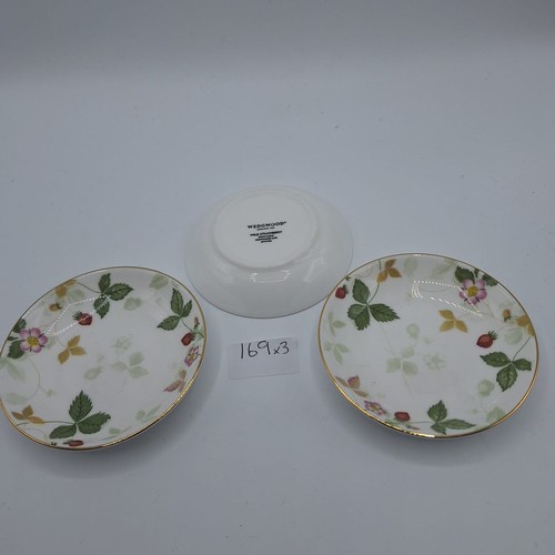 169 - Wedgewood Wild Strawberry Coasters x3