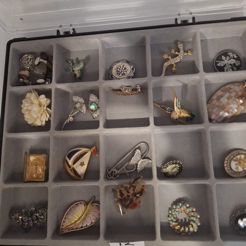 12 - Tray Of Assorted Brooches