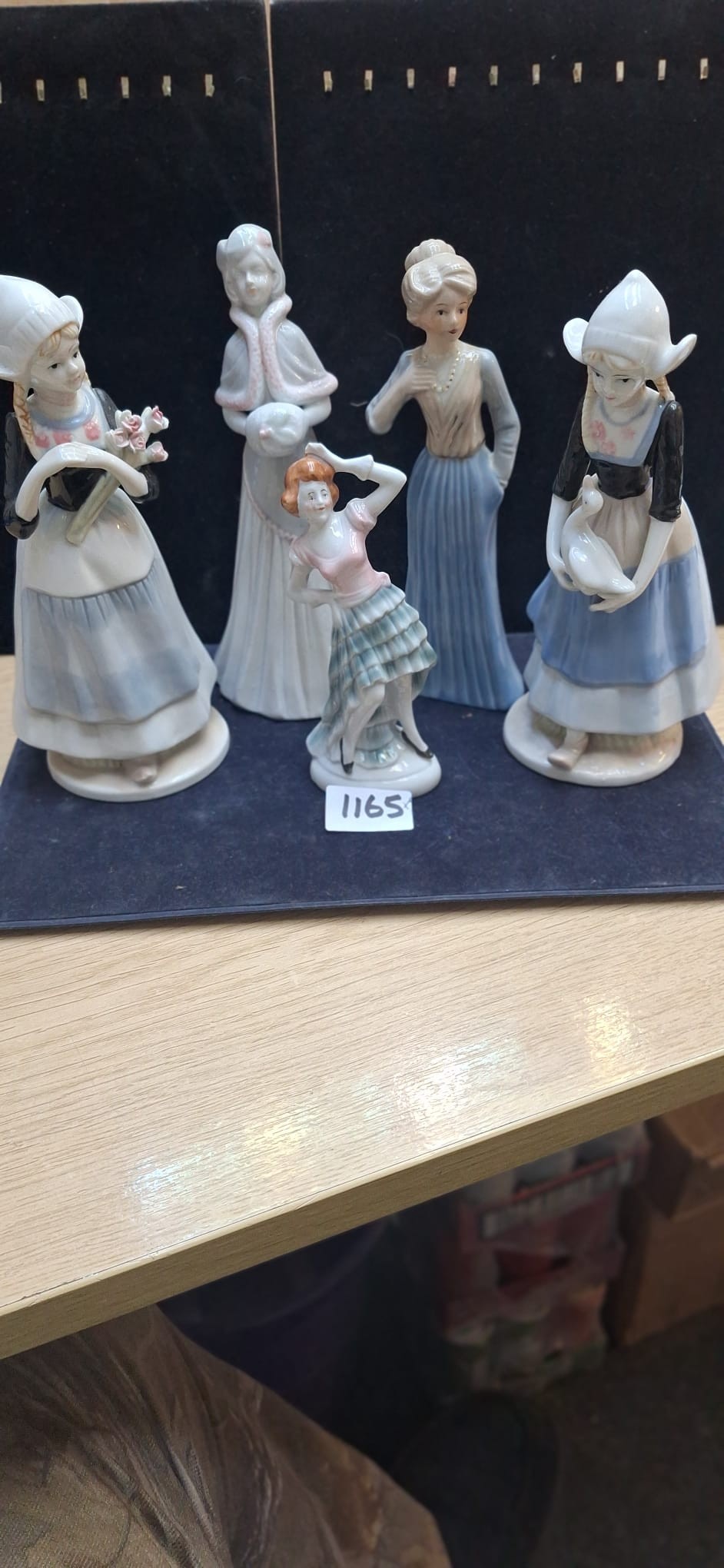 Vintage/Retro Figures x5