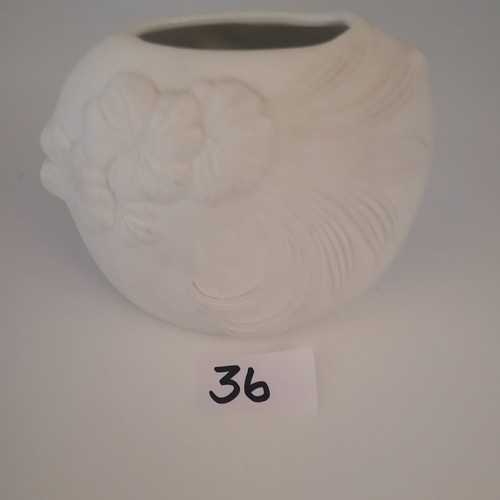 Lot 36        