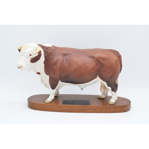 137 - Beswick matte Hereford bull on plinth: Connoisseur range (a/f)
