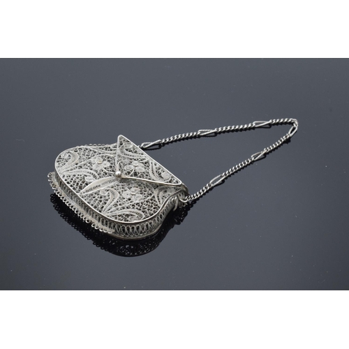 250 - Silver ladies purse together with silver filigree purse (2) (101 grams including inserts)