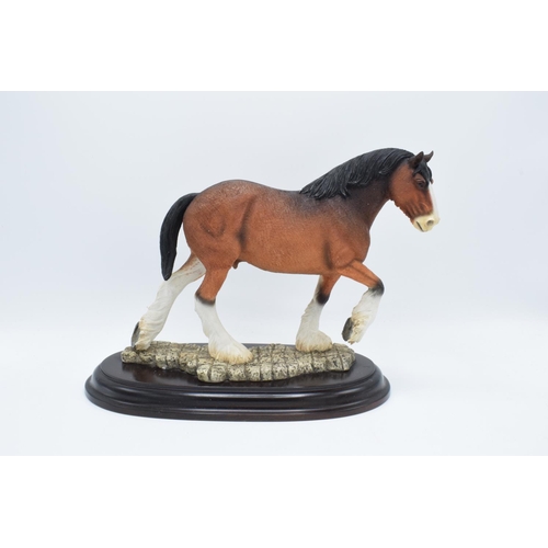 44 - Boxed Country Artists countryside figure of a Clydesdale horse