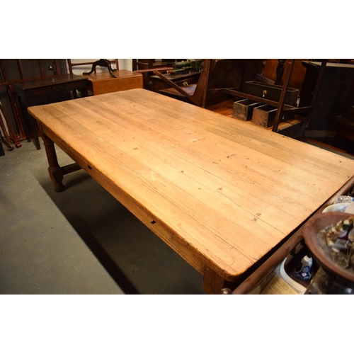 371 - Large Farmhouse scrub top pitch pine kitchen table with end drawers on H stretchers