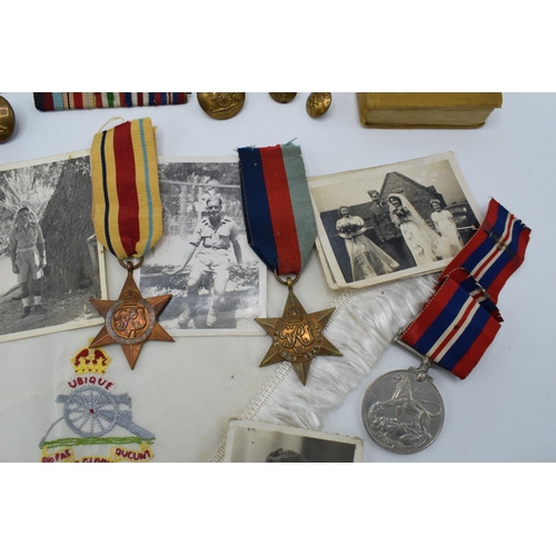 250 - World War 2 Royal Artillery grouping: to include campaign medals (1939-1945 star, Africa star, Italy... 