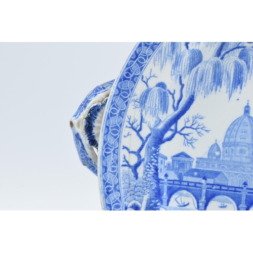 44 - 19th century Spode blue and white Italian scene hot water plate with shell stopper. There is a resto... 