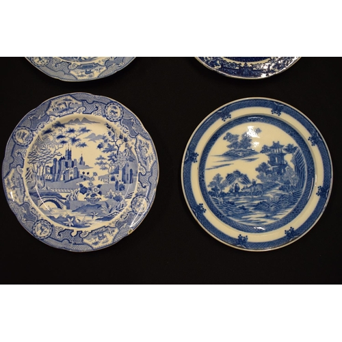 46 - A collection of 19th century blue and white plates to include Spode Gothic Castle x 2 and 2 unmarked... 