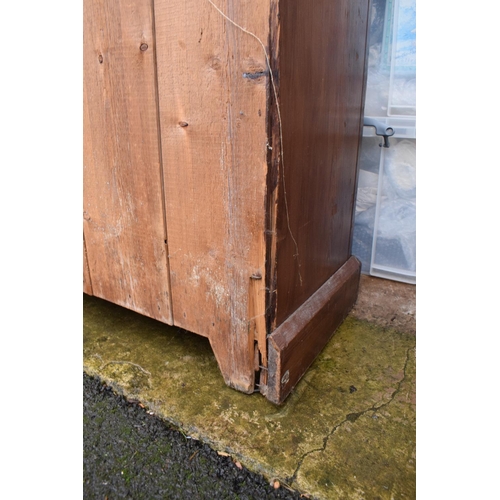 306 - Late Victorian pitch pine stained school cupboard made by The Midland Educational Company. In good f... 