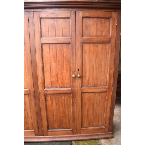 307 - Late Victorian double fronted pitch pine linen/ housekeepers cupboard. The item is in good solid, fu... 