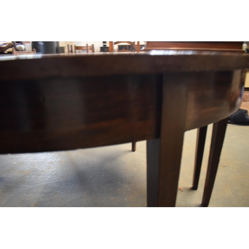 309 - Victorian mahogany circular dining table with one spare leaf. De-assembled. Sign of wear and tear. S... 