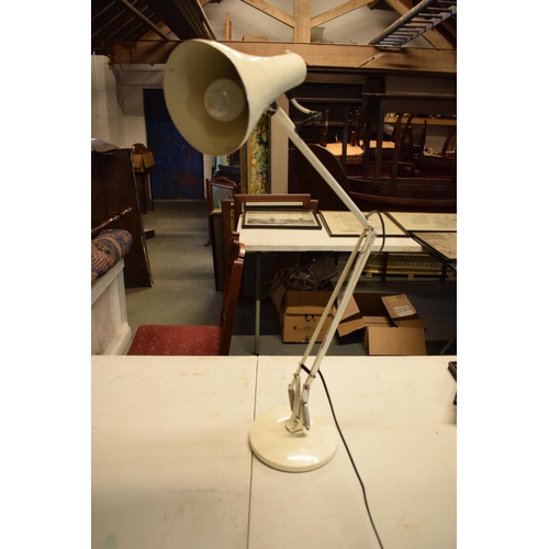 101 - Mid 20th century white anglepoise lamp in untouched condition. There is some tape in some places. No... 