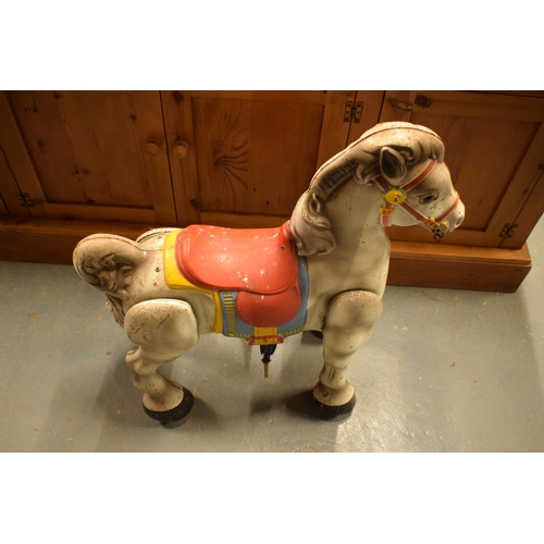 107 - Mobo walking horse children's toy 1950s. In working order though untested fully. Missing one foot ho... 