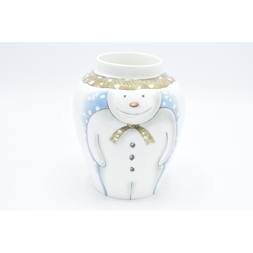 119 - Large Royal Doulton Snowman ginger jar. In good condition without any obvious damage or restoration,... 