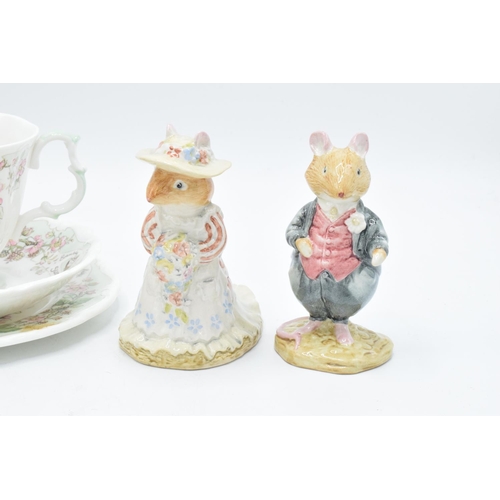 121 - A collection of Royal Doulton Brambly Hedge items to include Summer Afternoon tea set, The Birthday ... 