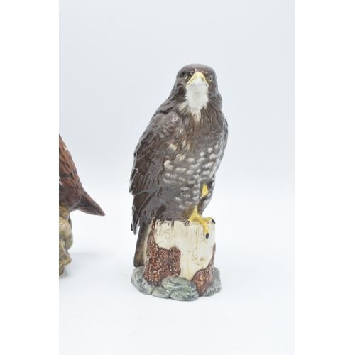 151 - Royal Doulton buzzard whiskey decanter and The Famous Grouse decanter (2) In good condition without ... 