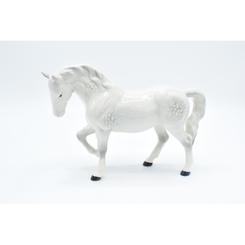 155 - Beswick grey stocky jogging mare 855. In good condition without any obvious damage or restoration, h... 