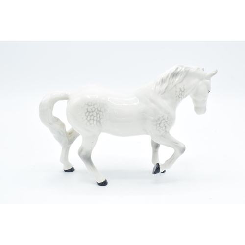 155 - Beswick grey stocky jogging mare 855. In good condition without any obvious damage or restoration, h... 