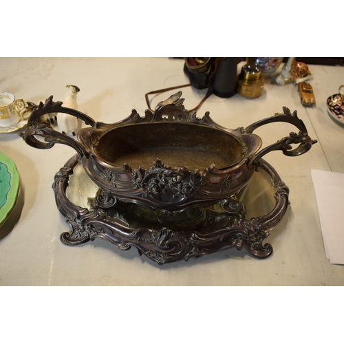 205 - Large quality silver plate table centrepiece/ planter in an Art Nouveau style. In good condition but... 