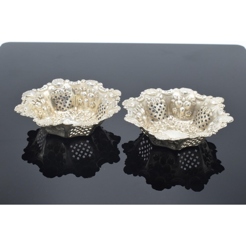 207 - A pair of small silver sweet dishes, hallmarked for Birmingham 1897 (37.2 grams). Generally in good ... 