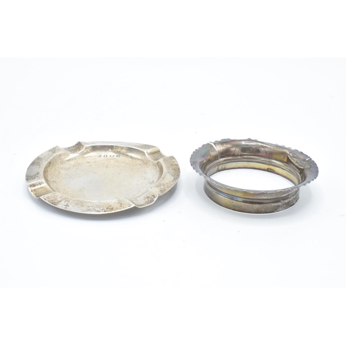 210 - Silver ashtray (Birmingham 1926) and a silver collar (Birmingham 1904) (59.9 grams) (2). Collar sold... 