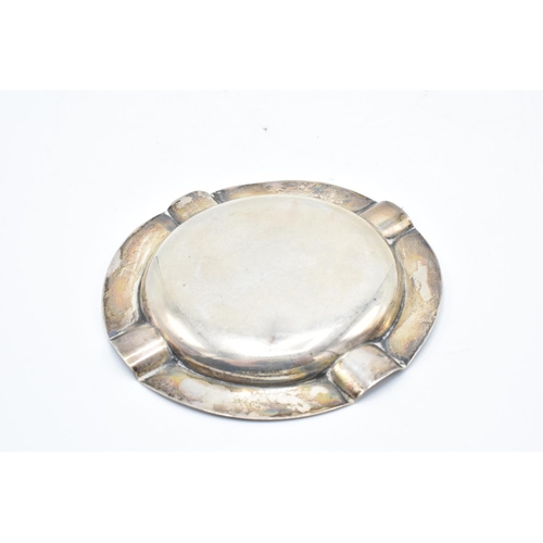 210 - Silver ashtray (Birmingham 1926) and a silver collar (Birmingham 1904) (59.9 grams) (2). Collar sold... 