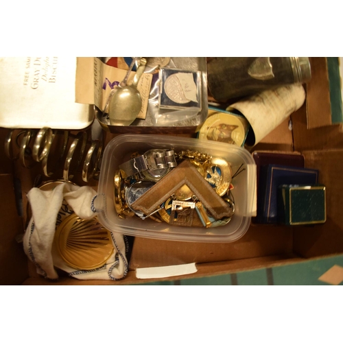 219 - Large collection Jewellery silver and collectors items: Includes rolled 9ct gold (filled) 9ct & silv... 