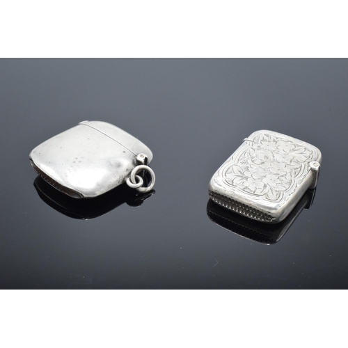 225 - A pair of Silver vesta cases, hallmarked for Birmingham 1899 and Birmingham 1910. 41.6 grams total w... 