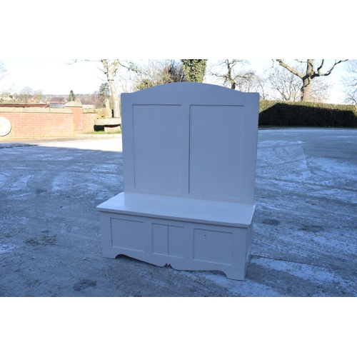 320 - Edwardian pine settle which has been painted white. 107 x 44 x 126cm. In good structural condition w... 