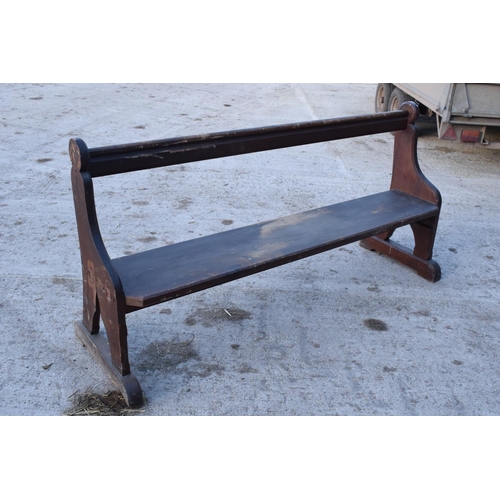 354 - 19th century wooden church pew with back rest. In good structural condition with signs of wear and u... 