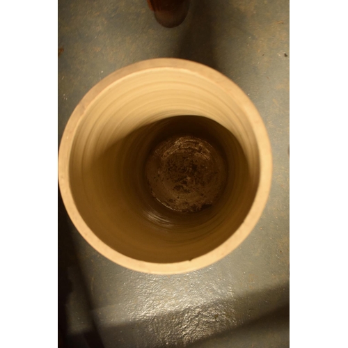 279 - Chamberland large stoneware Pasteur Filter produced with a leadless glaze. In good condition with so... 