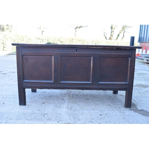 291 - Late 18th century oak coffer. 131 x 56 x 67cm