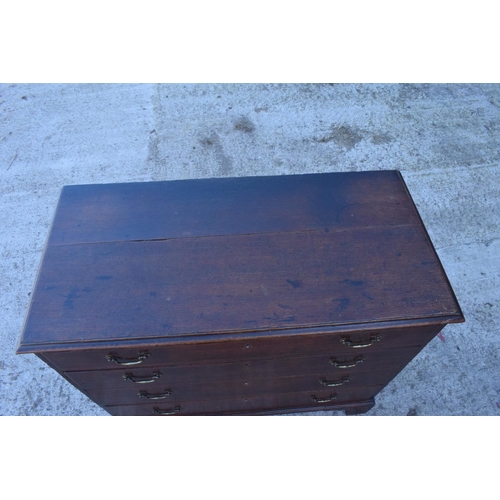 292 - Early 19th century oak chest of drawers. 100 x 49 x 89cm.