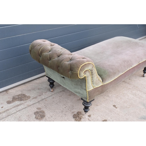 295 - Late Victorian upholstered chaise long filled with horse hairs on casters (one missing). Small rip t... 