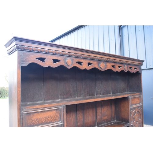 300 - Late Victorian/Edwardian oak dresser and plate rack with brass handles. 146 x 49 x 179.