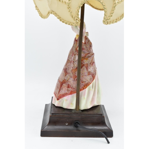 117 - Royal Doulton figural table lamp consisting of Paisley Shawl HN1932. The figure appears to be in goo... 